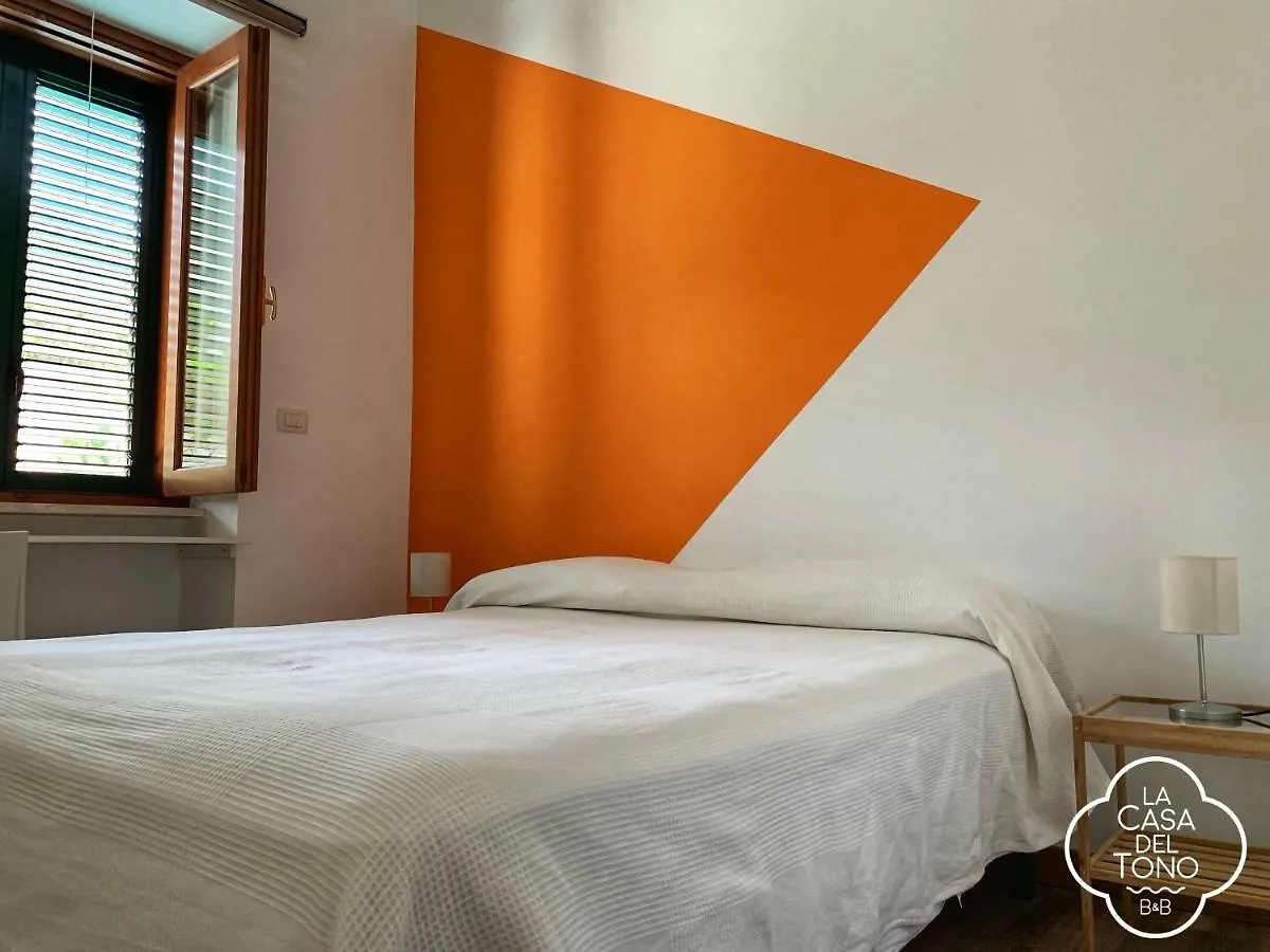 La Casa Del Tono Bed and Breakfast Μιλάτσο
